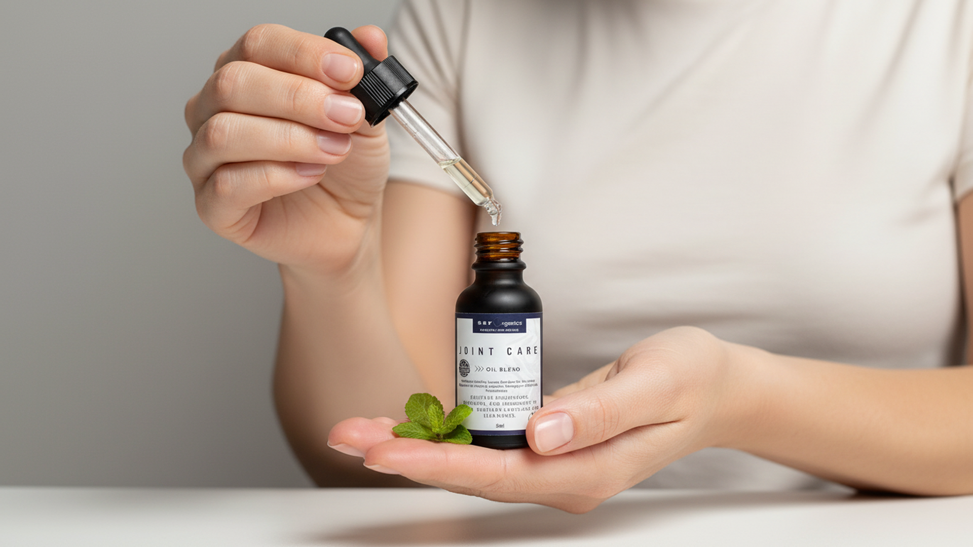 SSF Organics- Joint Pain Oil Blend Concentrate | MSM | Bee Venom | Comfrey | Boswellia | SOOTHE. HEAL. RESTORE.